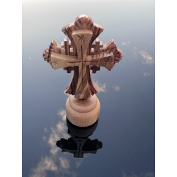 Ręcznie wykonany krzyżyk z drewna oliwnego – pomoc chrześcijanom w Palestynie