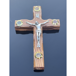 Wiszący krzyżyk z drewna oliwnego z ziemią i kadzidłem – rękodzieło z Betlejem