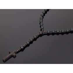 Piękny różaniec z bursztynu i  hebanu, różaniec katolicki, różaniec drewniany, naszyjnik